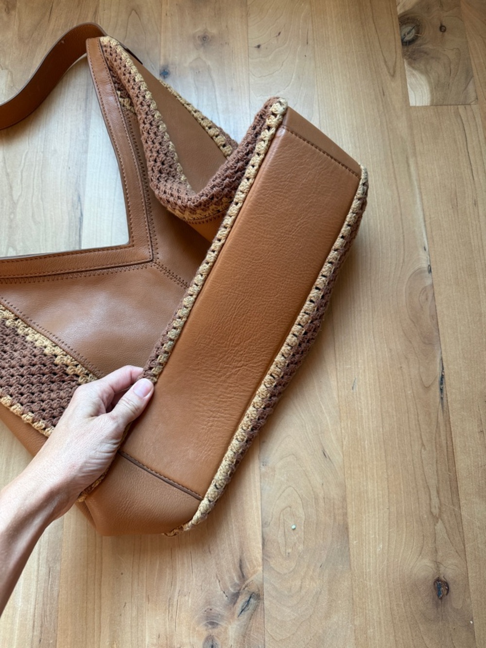 Daisy HOBO shoulder bag in Camel - Picture 8 of 12